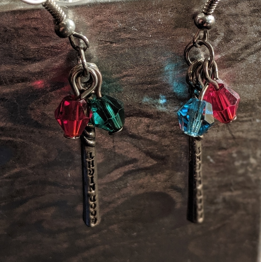 Harley quinn good night baseball bat earrings